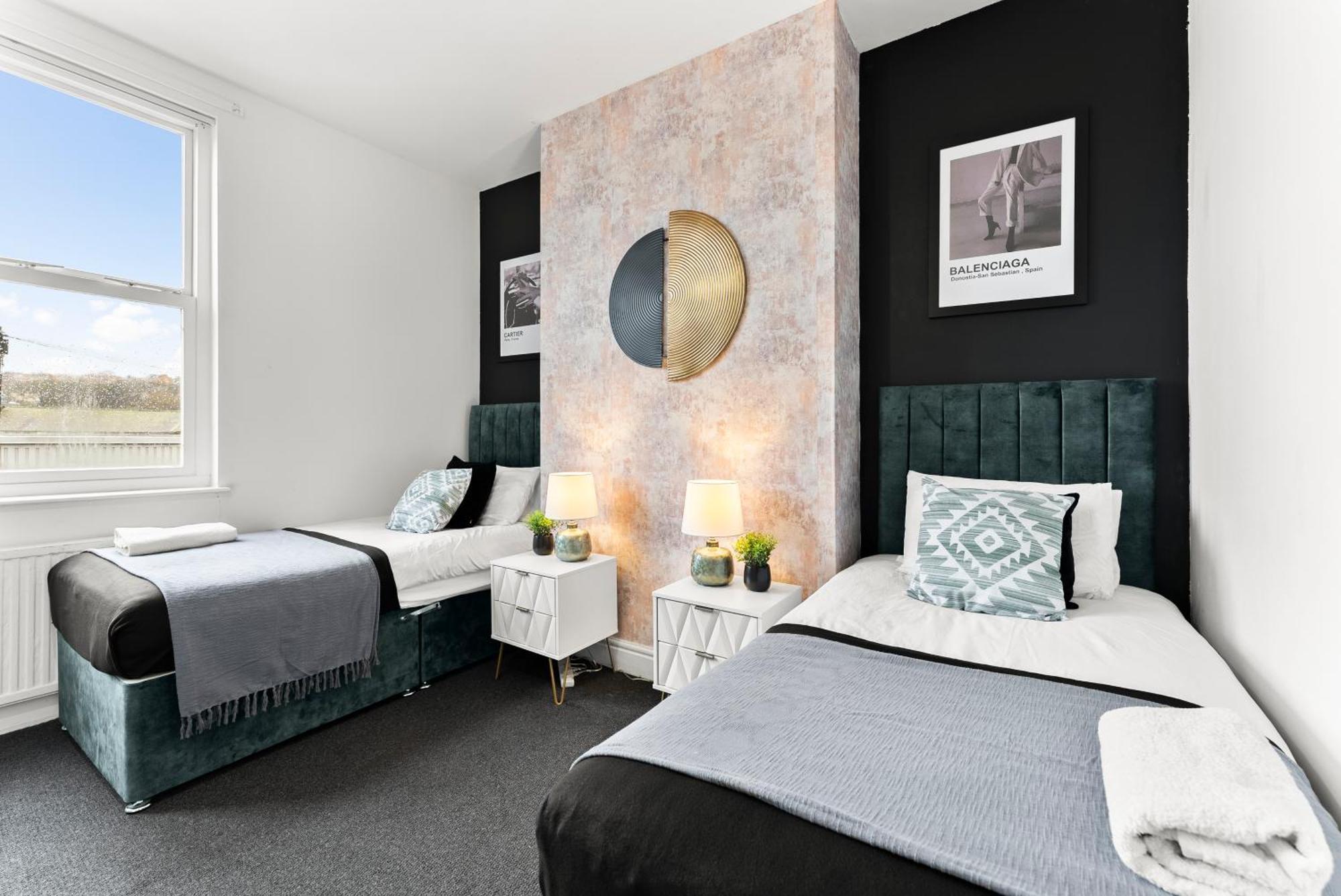 20 Percent Off! Stylish Sheffield Abode Sleeps 12 Lejlighed Eksteriør billede