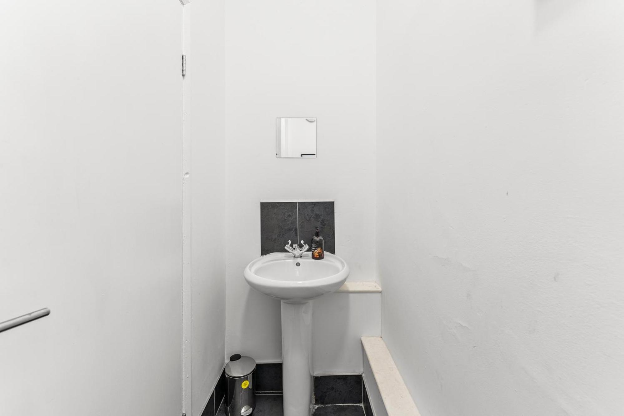 20 Percent Off! Stylish Sheffield Abode Sleeps 12 Lejlighed Eksteriør billede