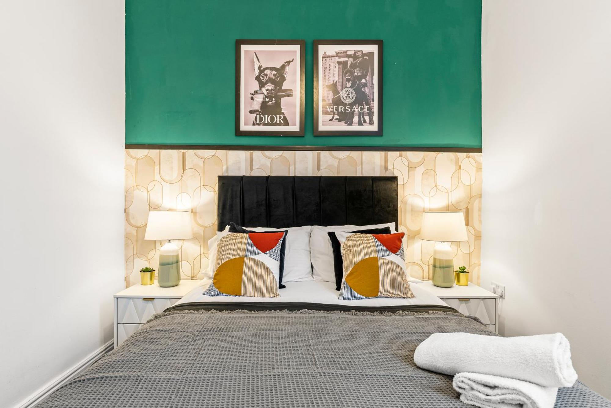 20 Percent Off! Stylish Sheffield Abode Sleeps 12 Lejlighed Eksteriør billede