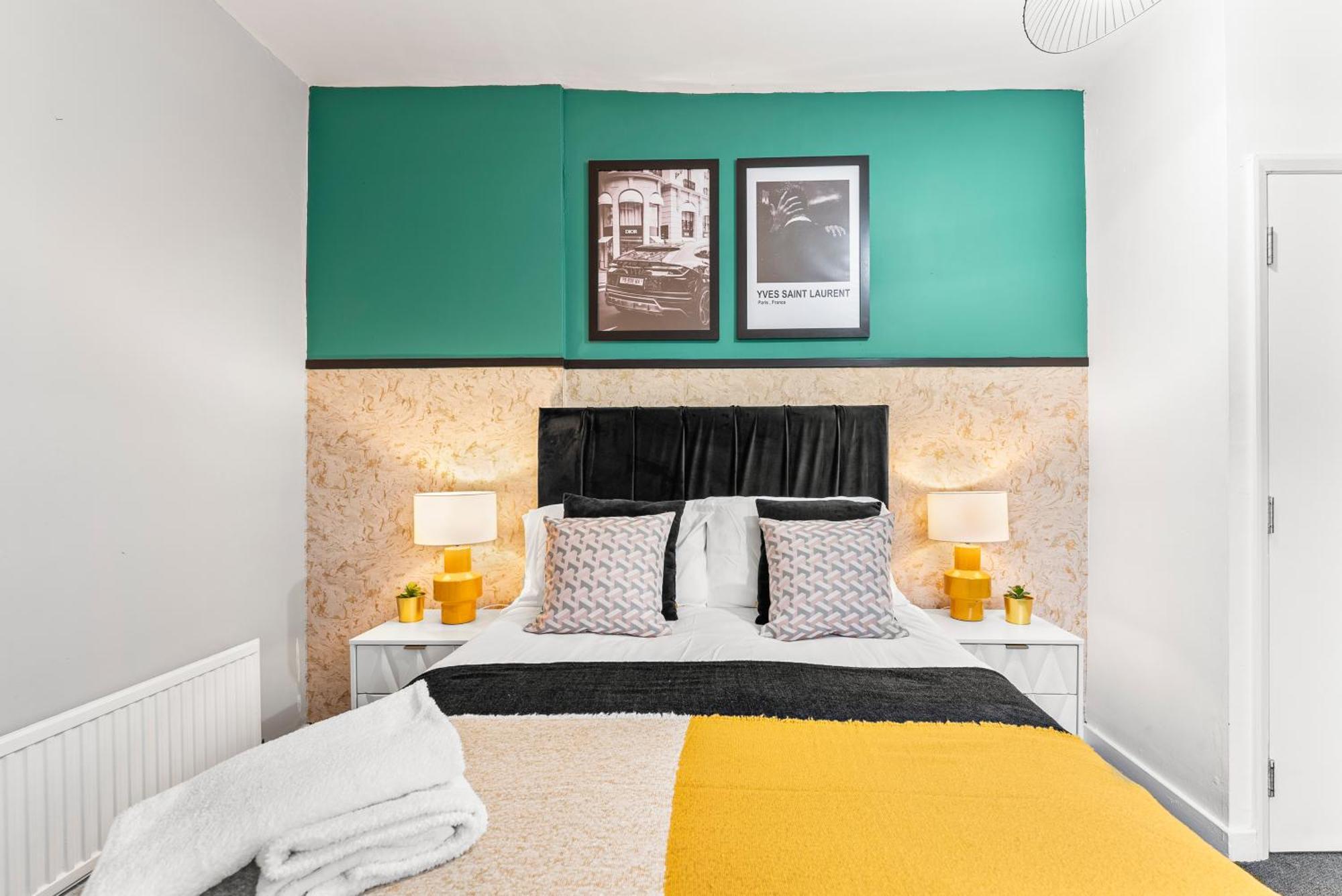 20 Percent Off! Stylish Sheffield Abode Sleeps 12 Lejlighed Eksteriør billede