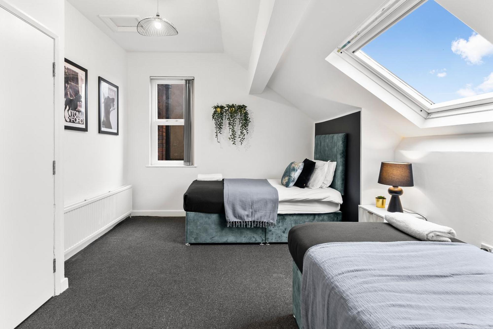 20 Percent Off! Stylish Sheffield Abode Sleeps 12 Lejlighed Eksteriør billede