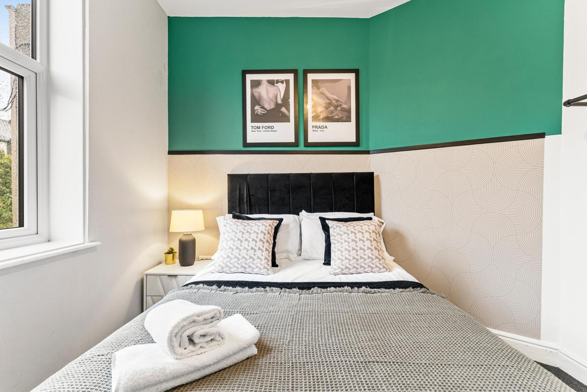 20 Percent Off! Stylish Sheffield Abode Sleeps 12 Lejlighed Eksteriør billede
